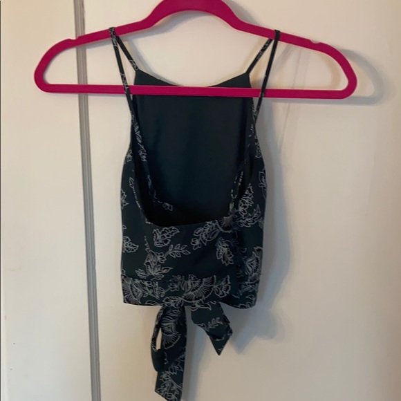 Green floral maxi skirt and cropped tank top set - Picture 6 of 8